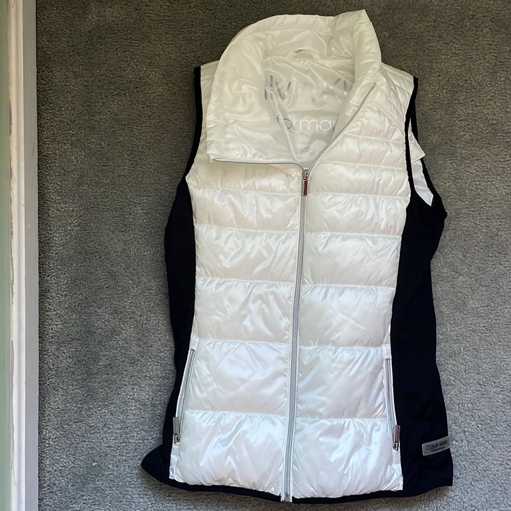 Size Small/ White and Black/ Calvin Klein/ Vest